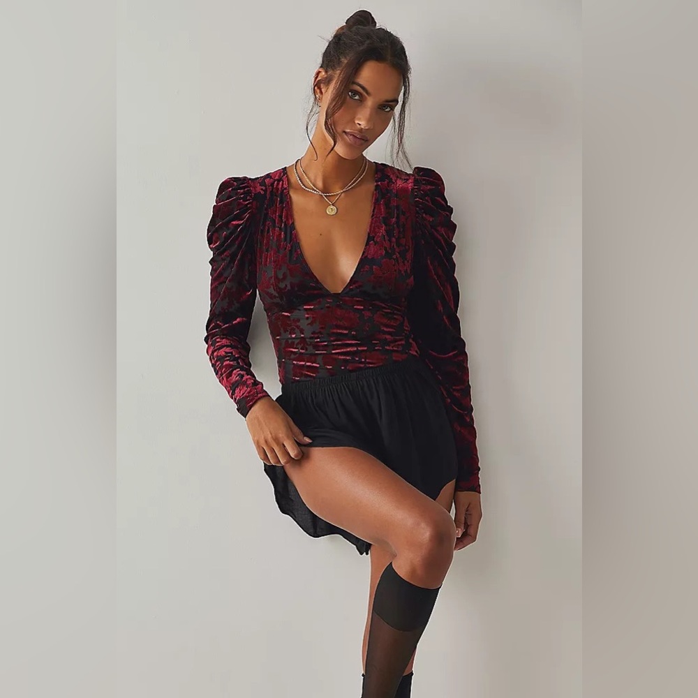 Free People Magic Hour Velvet Bodysuit in Midnight Burgundy Small HOT!